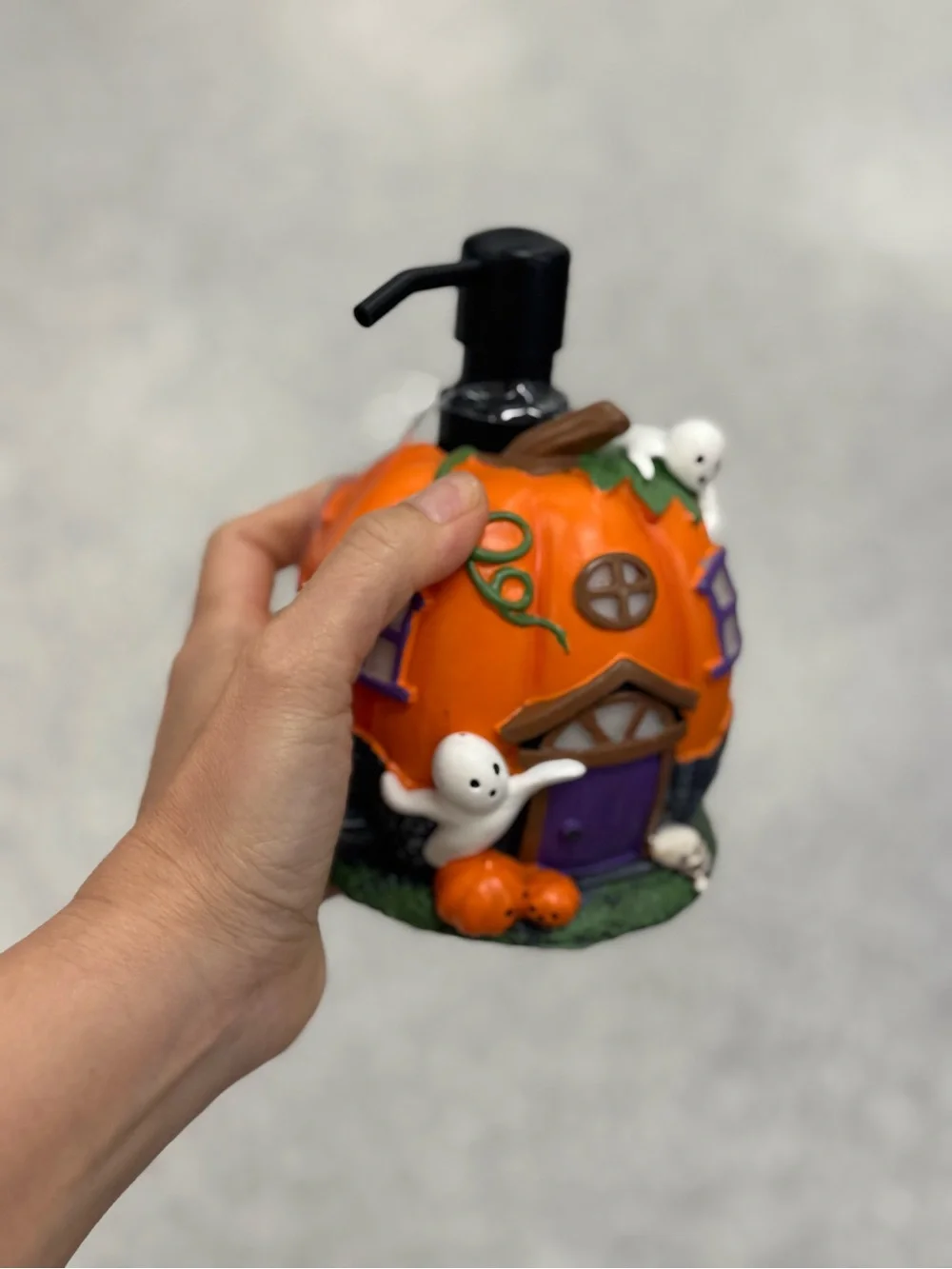 N/A accents halloween soap